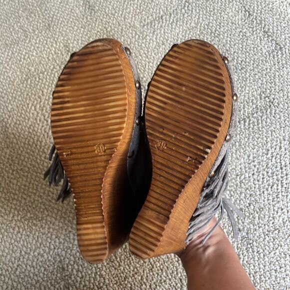 Sbicca Vintage Collection Wedge Platform Peep toe Suede Fringe Women’s size 8 M - Picture 13 of 15